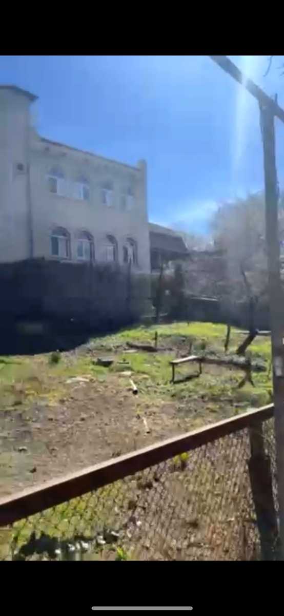 1874062384110550