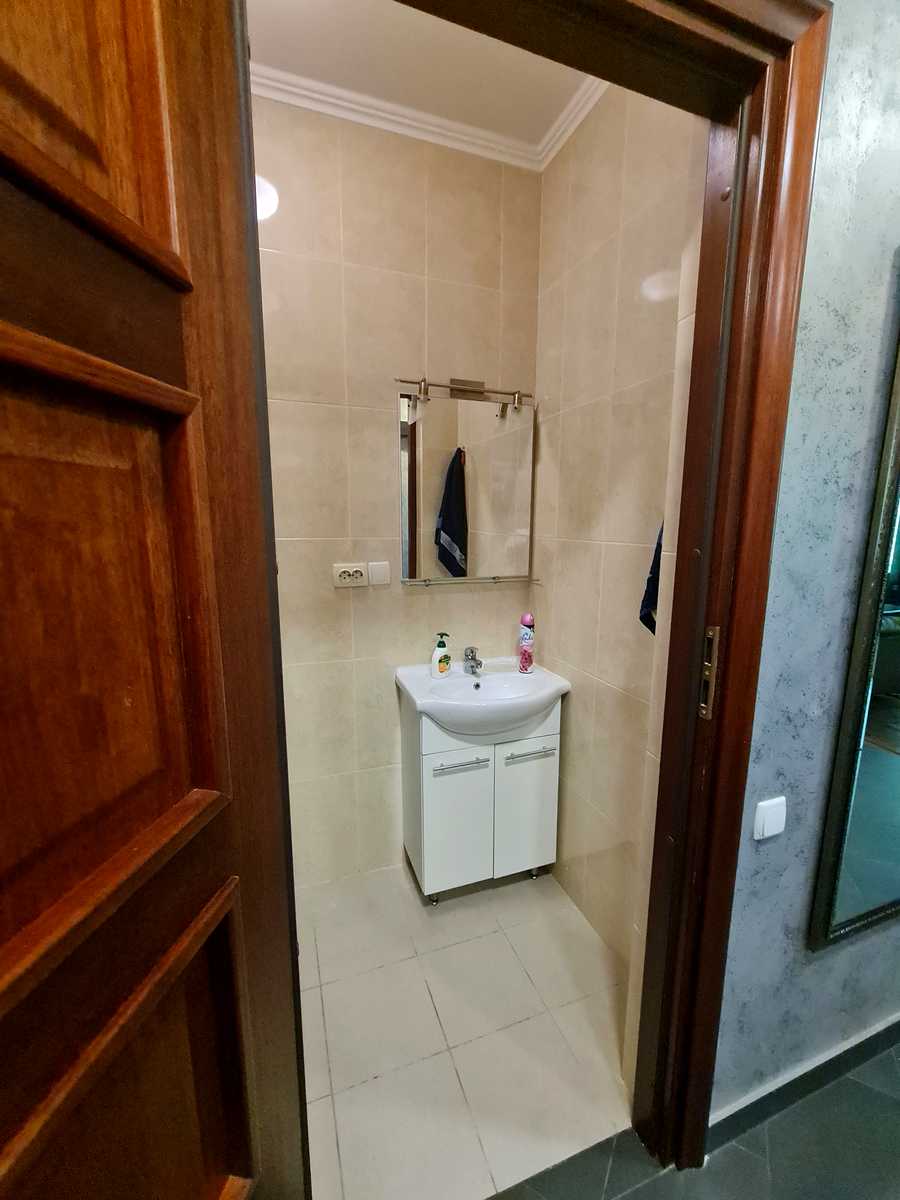 1874064948015729