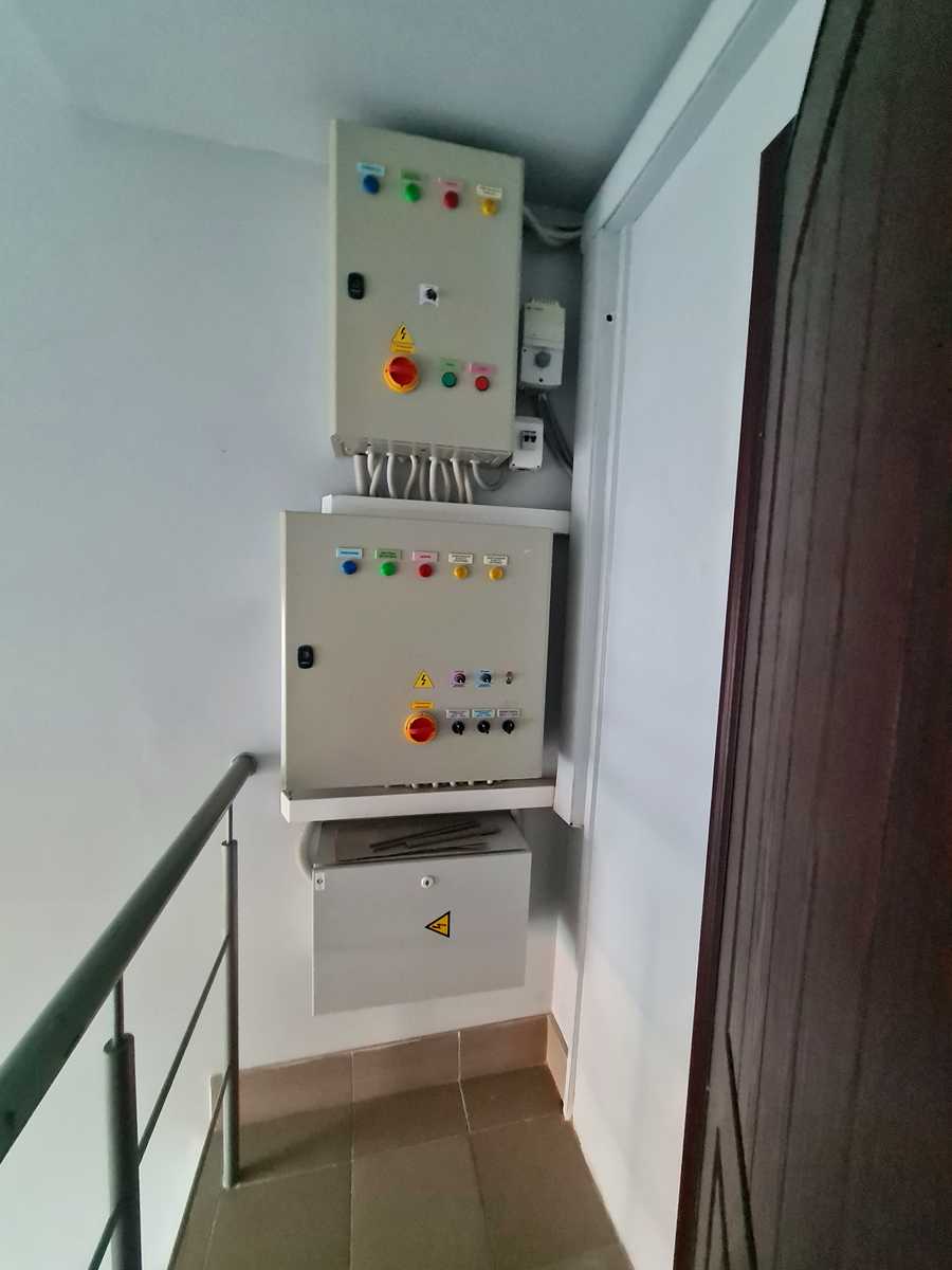 1874064982795621
