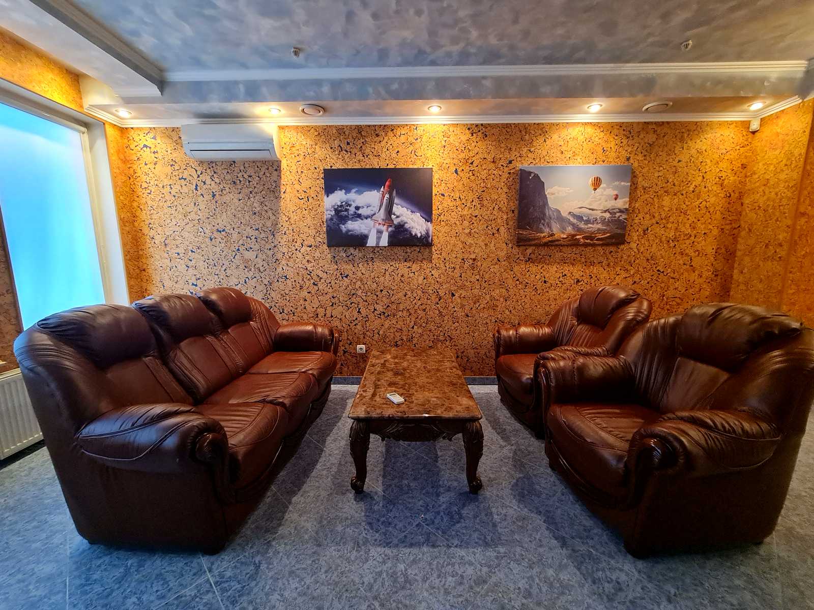 1874064986983404