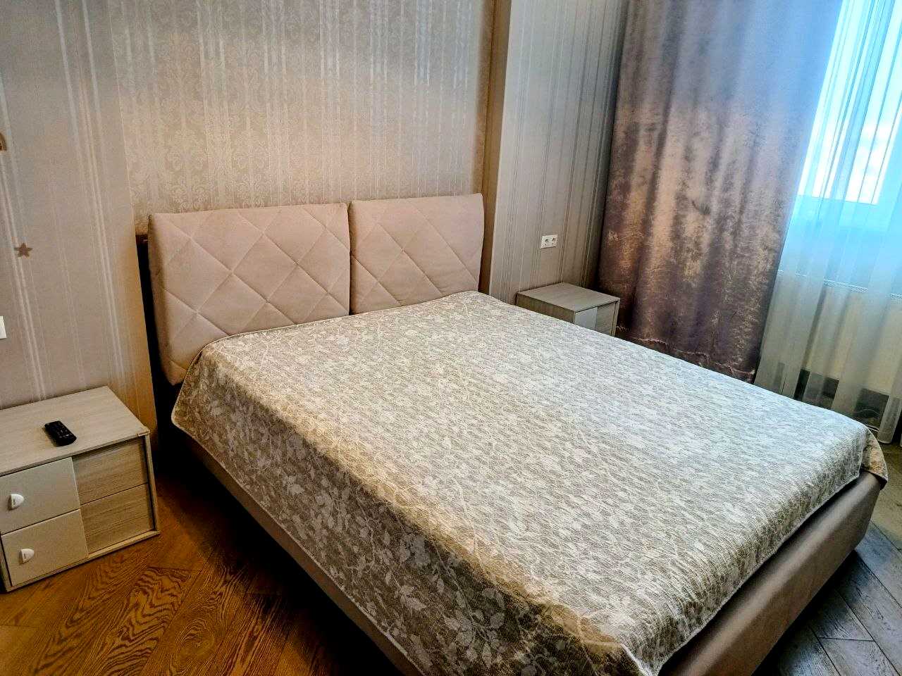 1874068681790892
