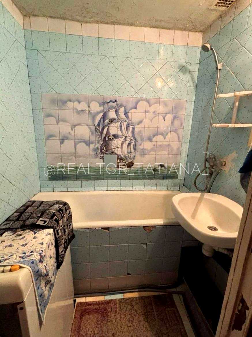 1874078917638989