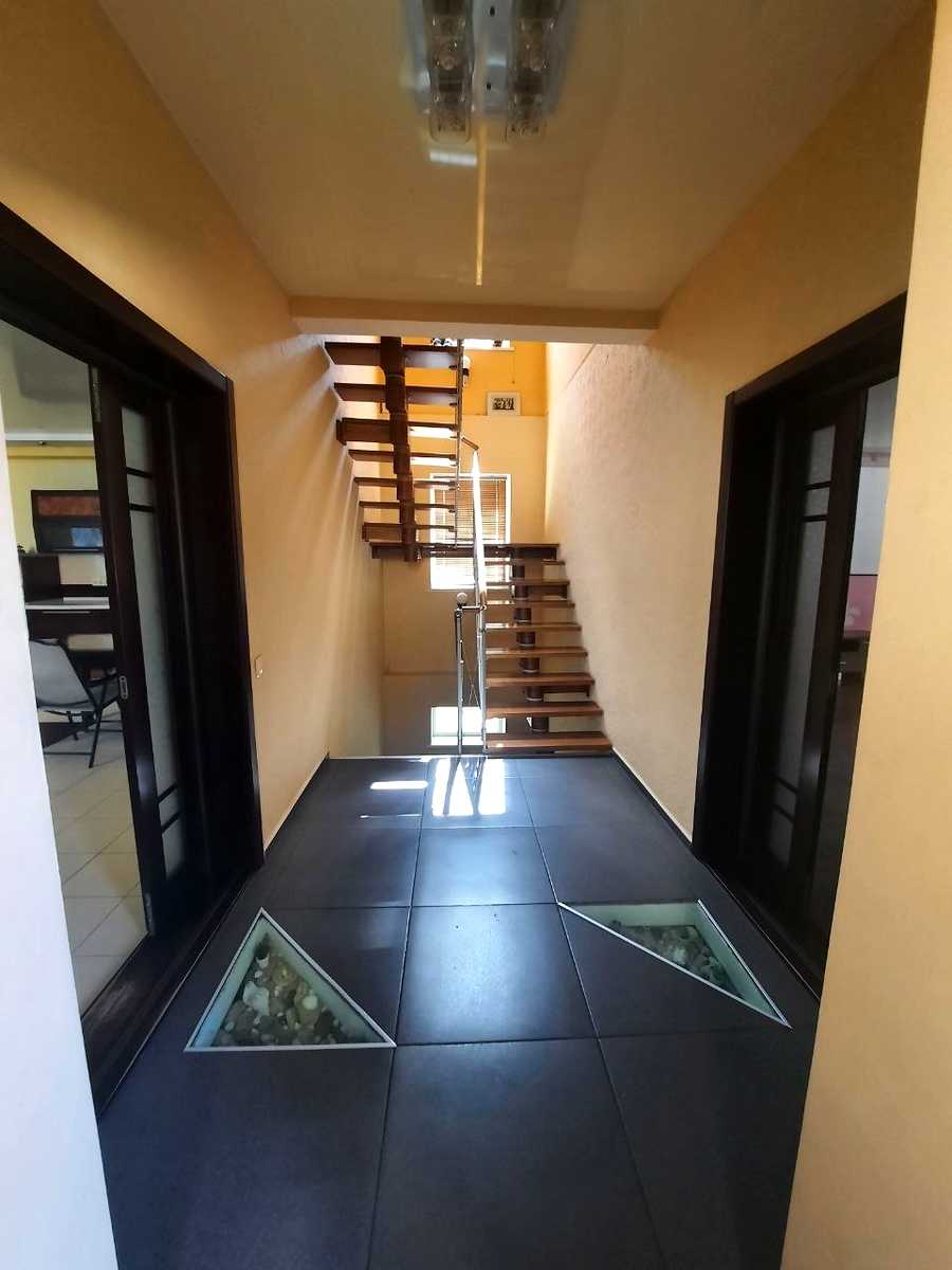 1874079378462765