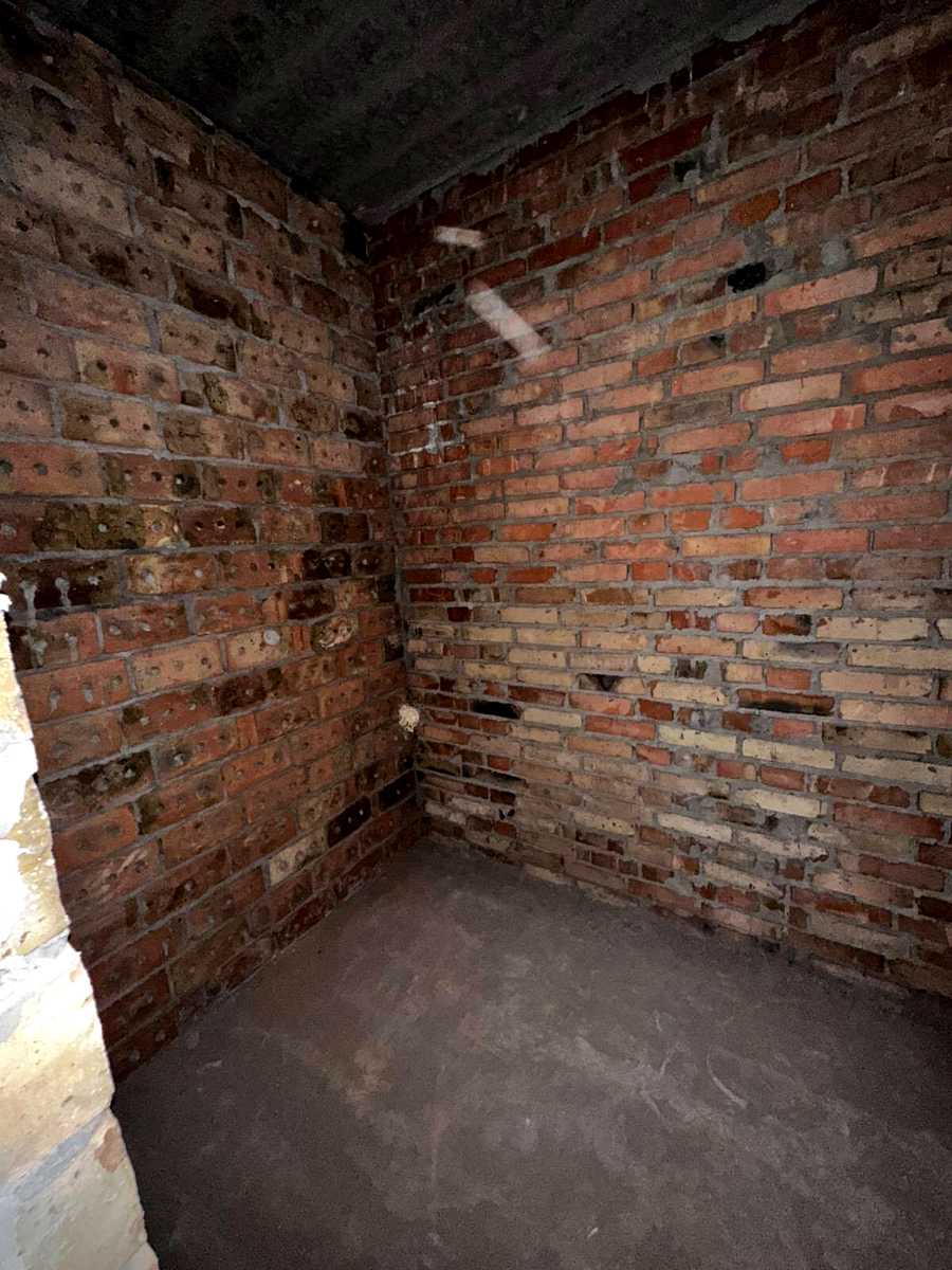1874116275192181
