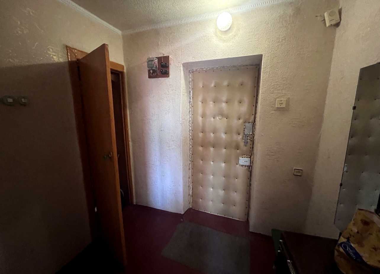 1874117922782275