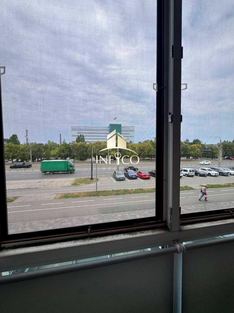 1874118365480326