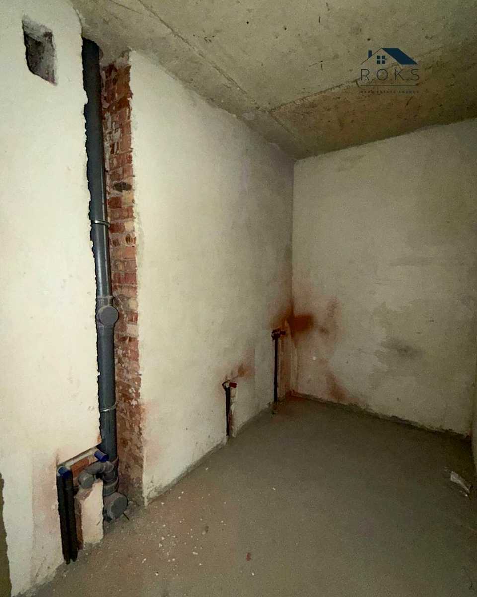 1874120866758838