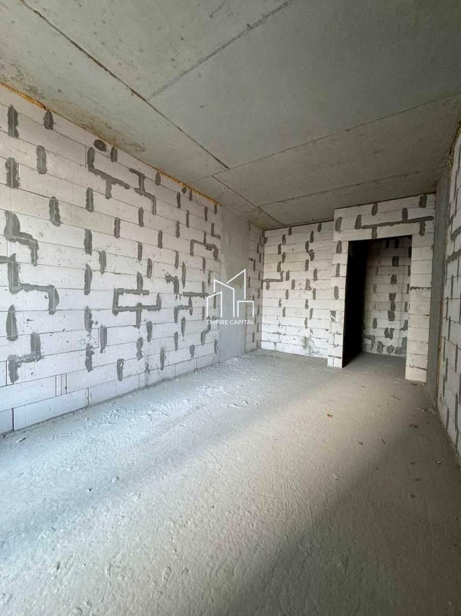 1874122325469095