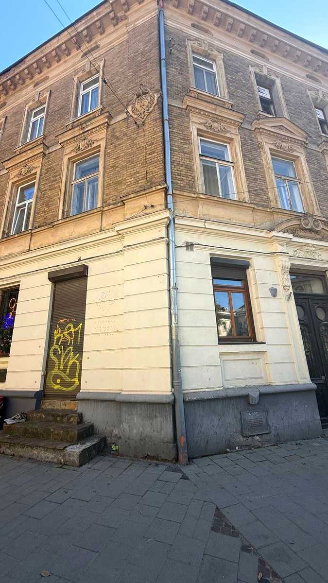 1874125308076535