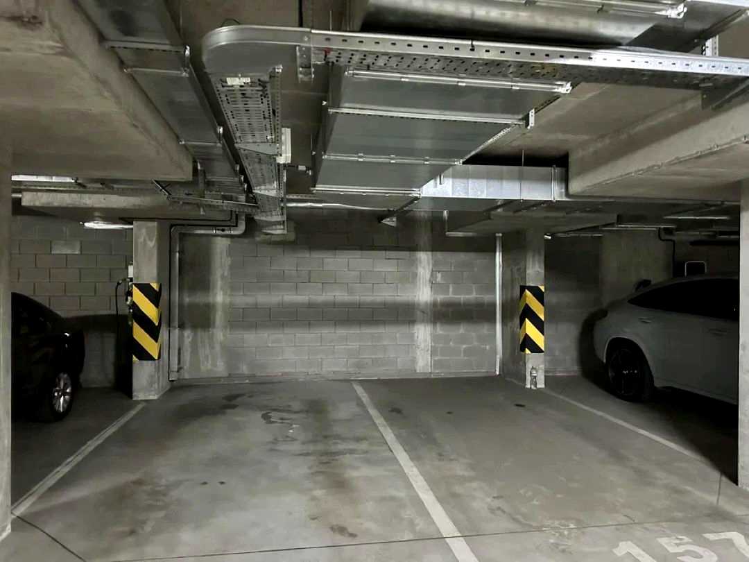 1874135076671004