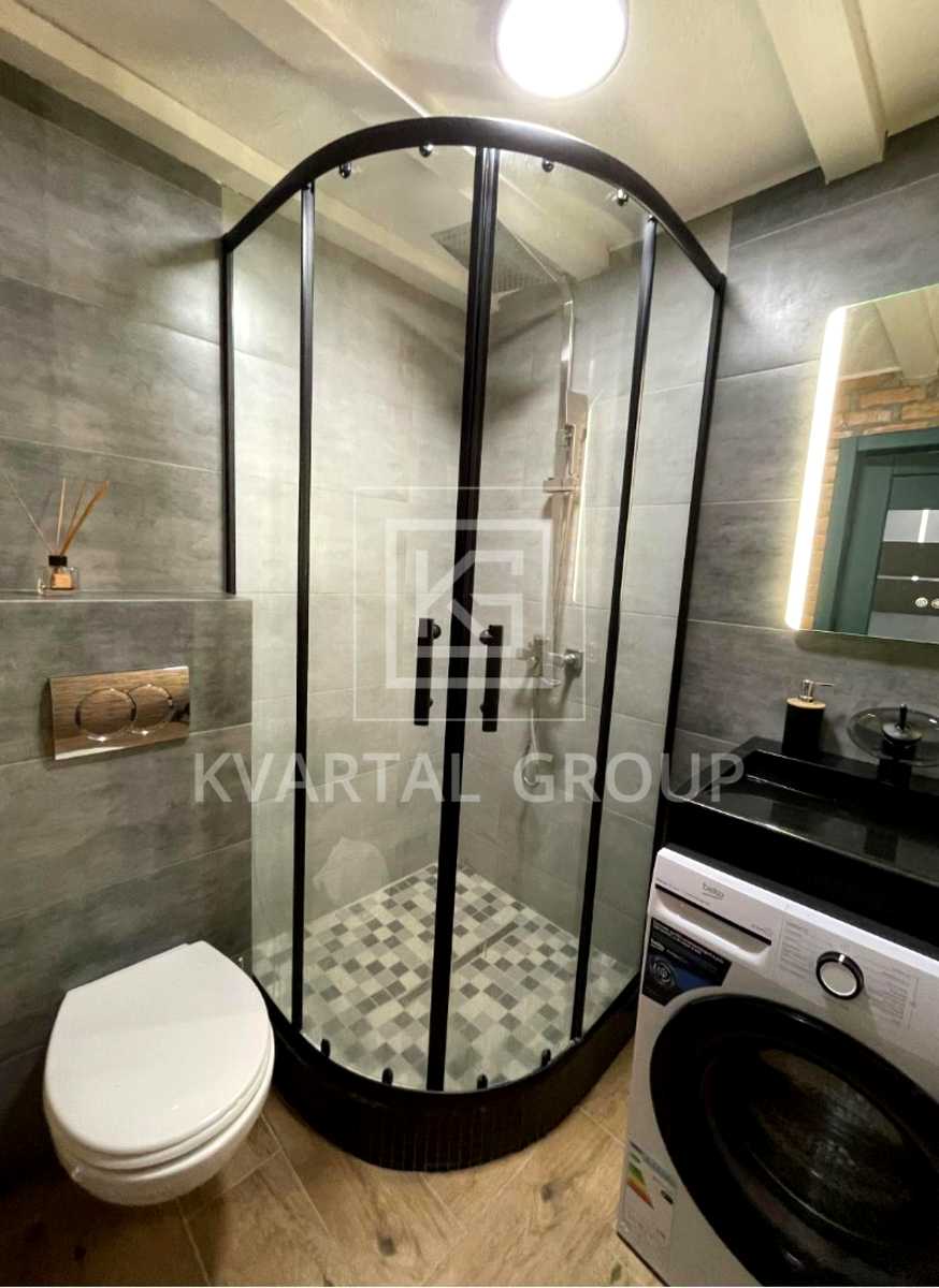 1874136531565903