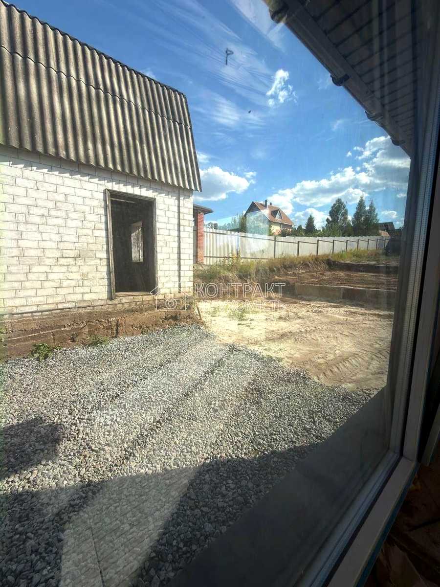 1874146419905607