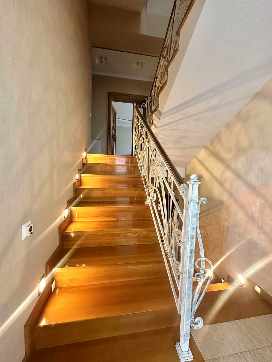 1874161097274359