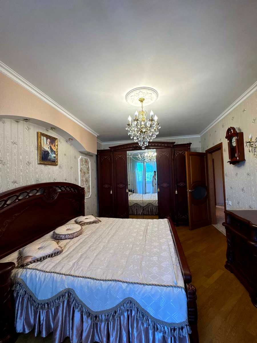 1874166037354655