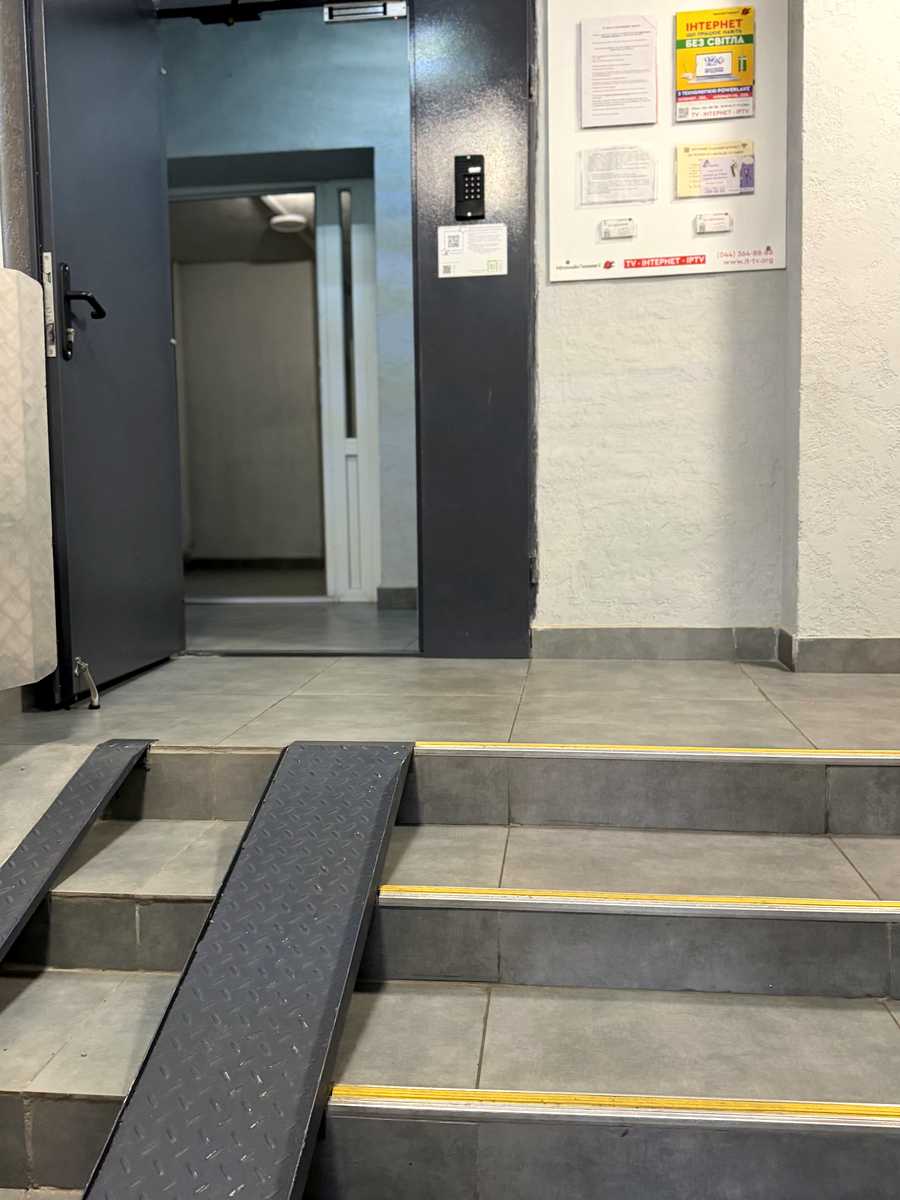 1874206709956844