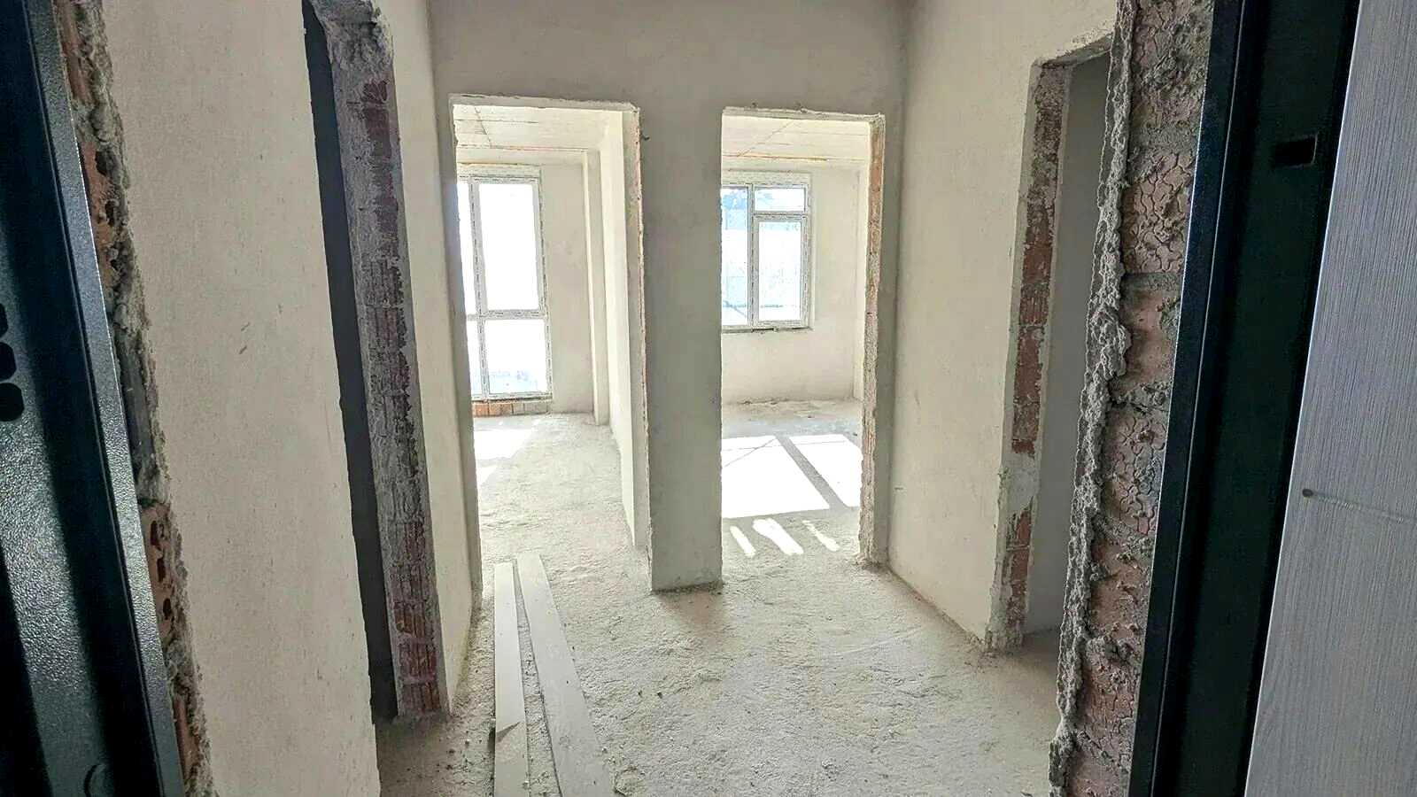 1874217451886159