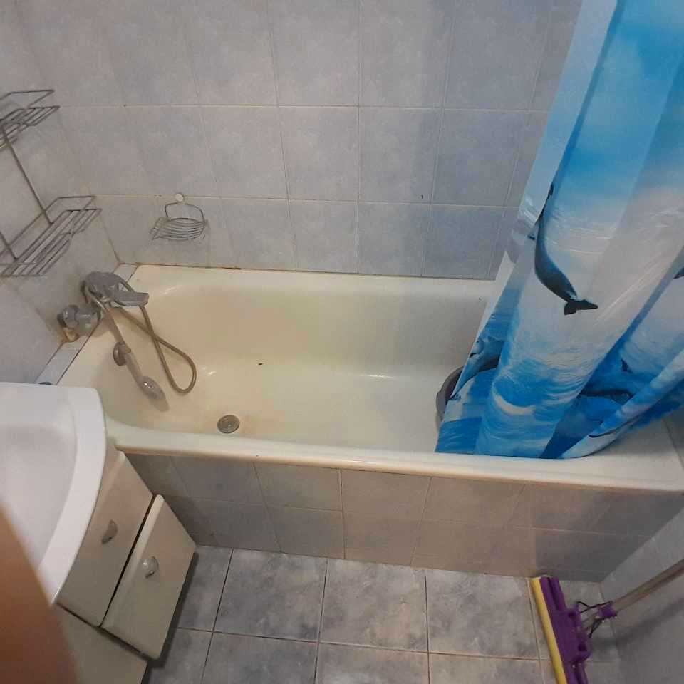 1874219329564700