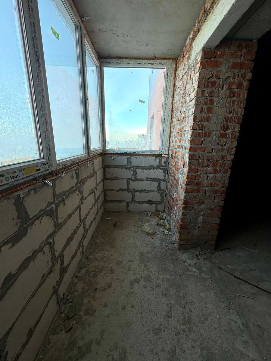 1874219394933492
