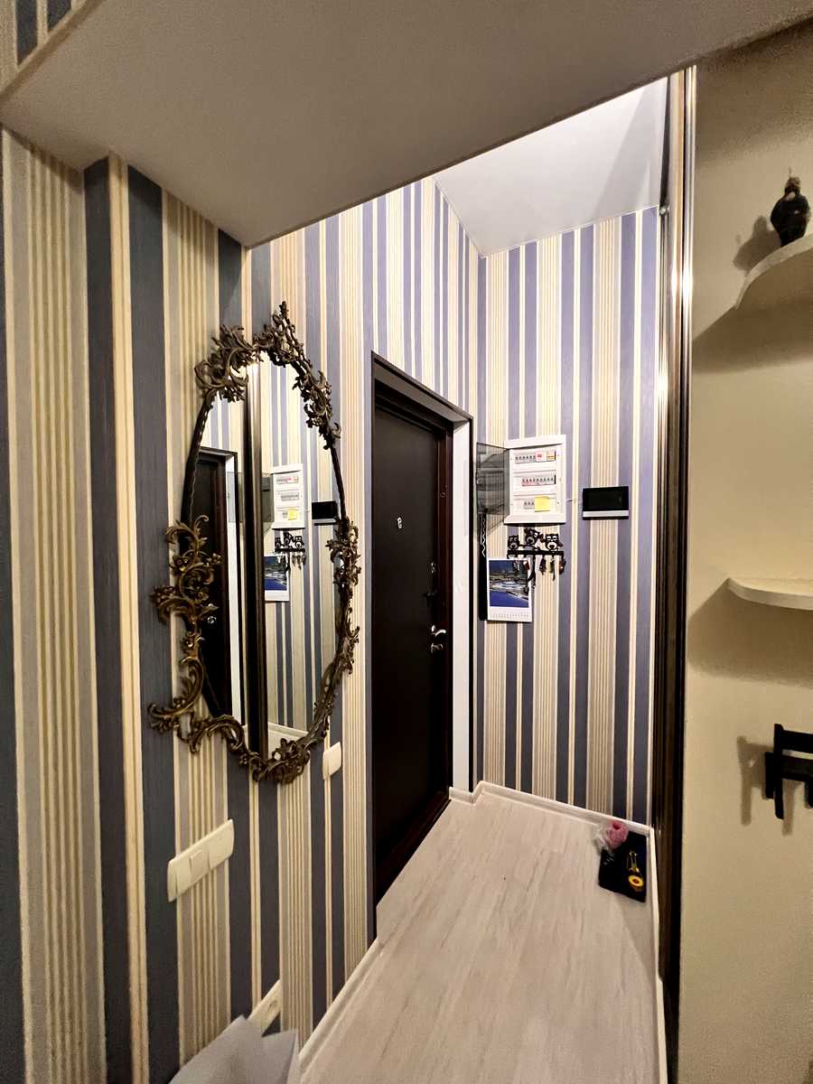 1874221350896345