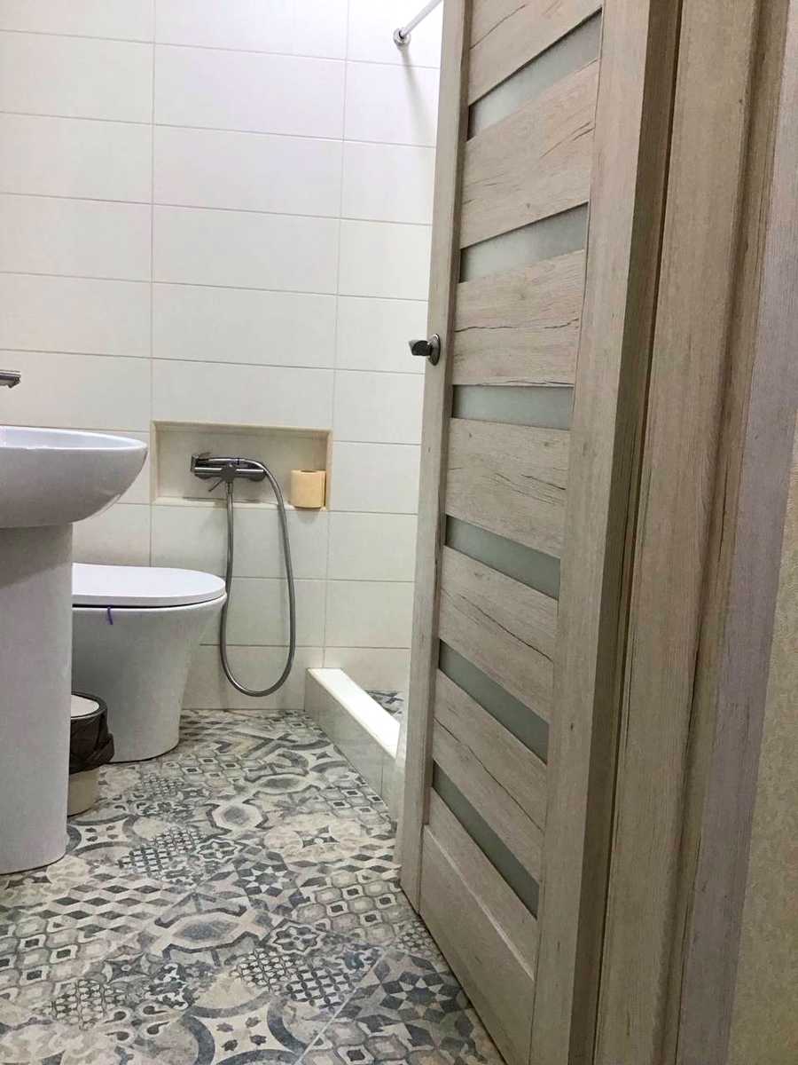 1874224611654306