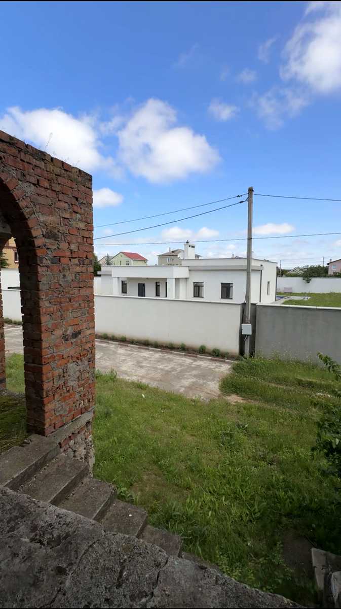 Дом по адресу ул. Виноградная (площадь 450 м²) - imageAlt 2 Дом по адресу ул. Виноградная (площадь 450 м²) - Atlanta.ua - imageAlt 2