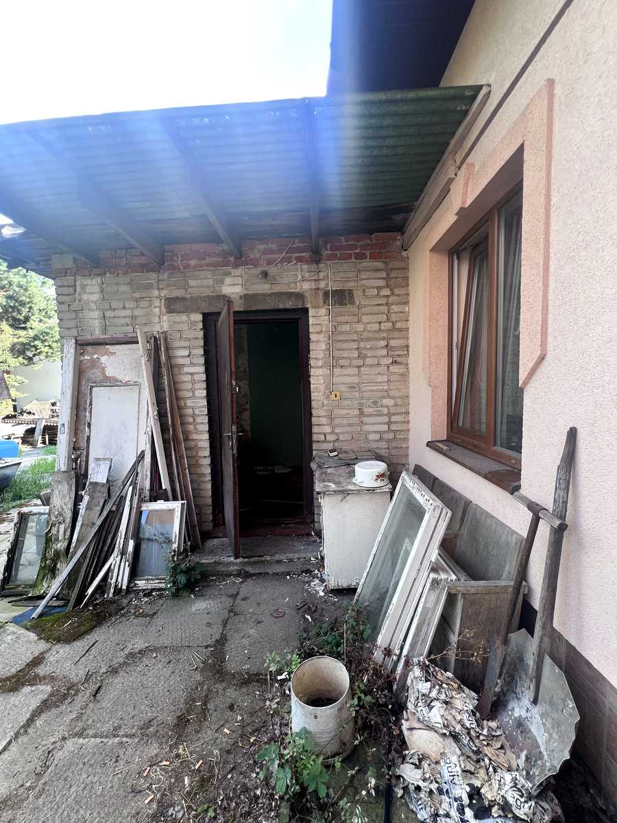 1874228897480952