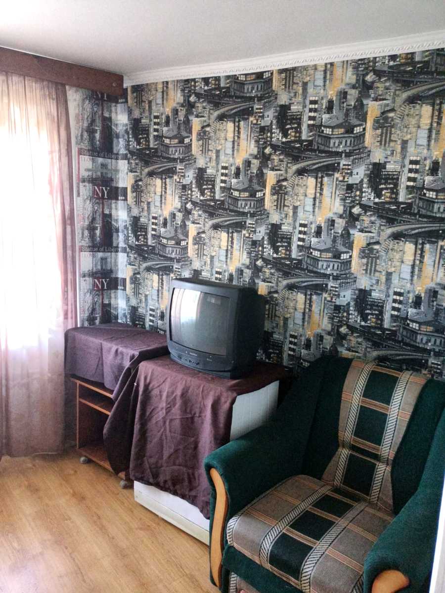 1874232240867757