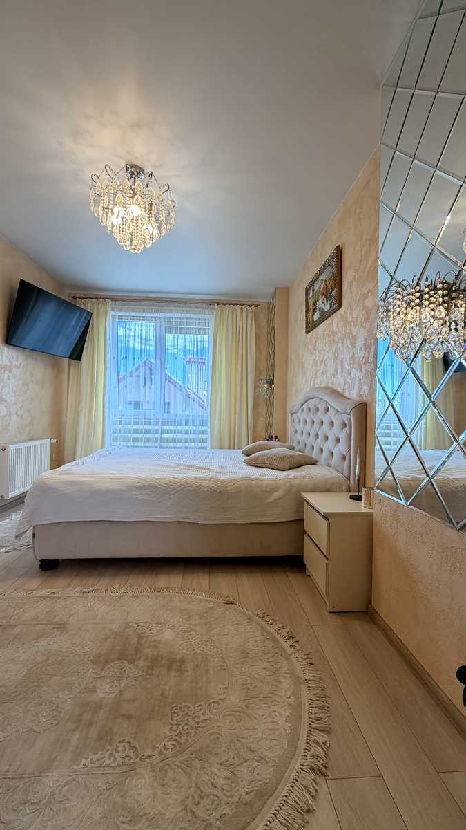 Продаж 1-кімнатної квартири в ЖК Plus - зображення 1