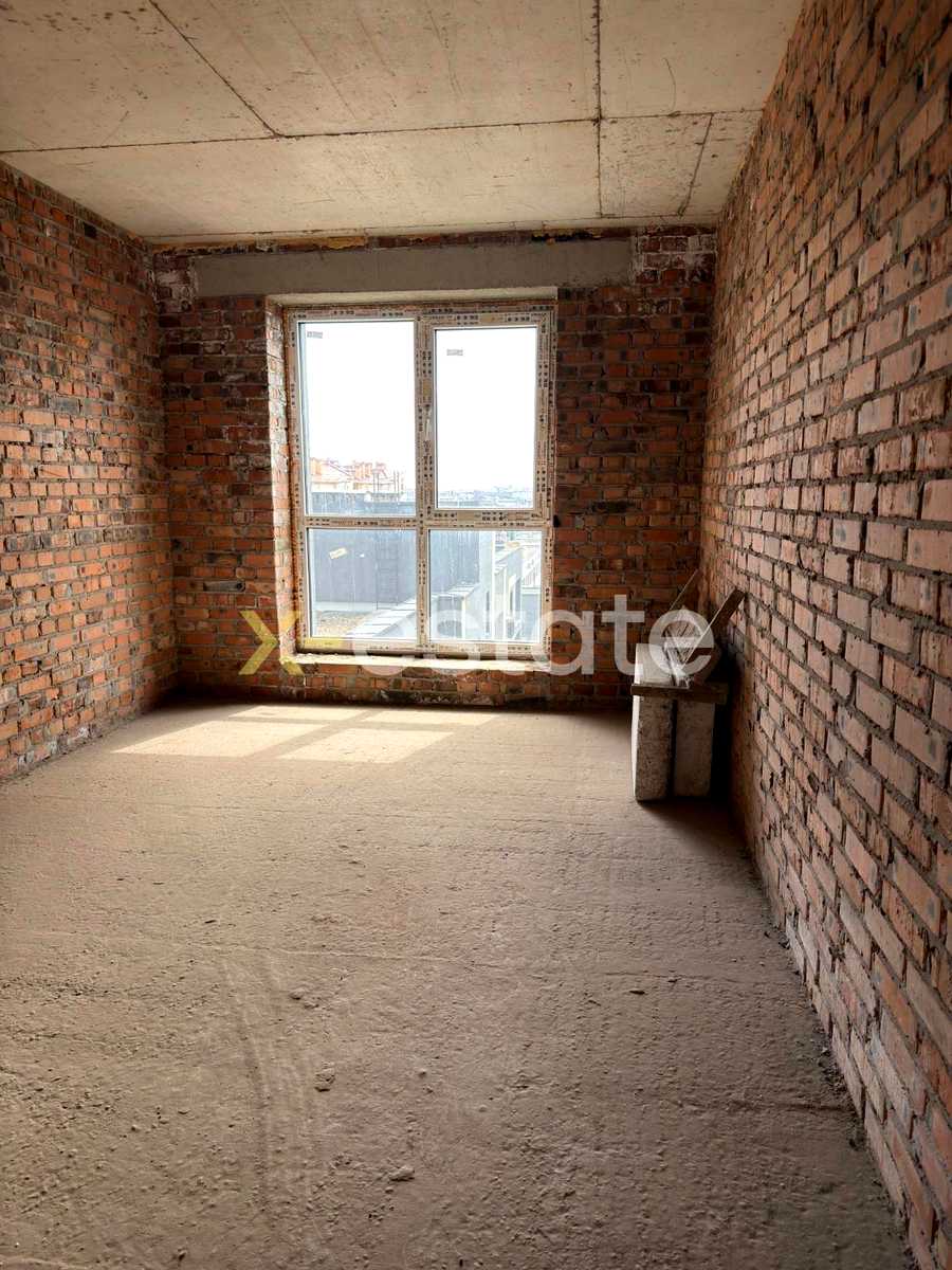 1874243818275684