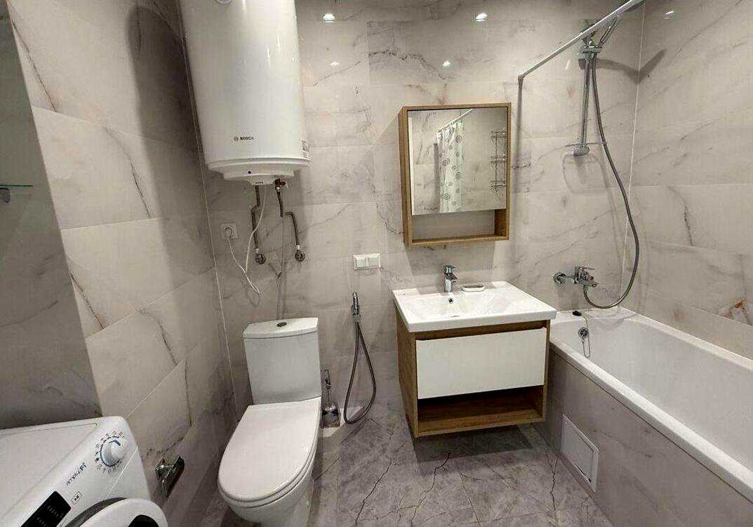1874244687614504