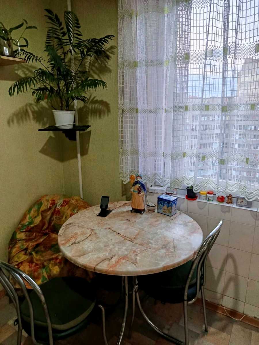 1874249724200158