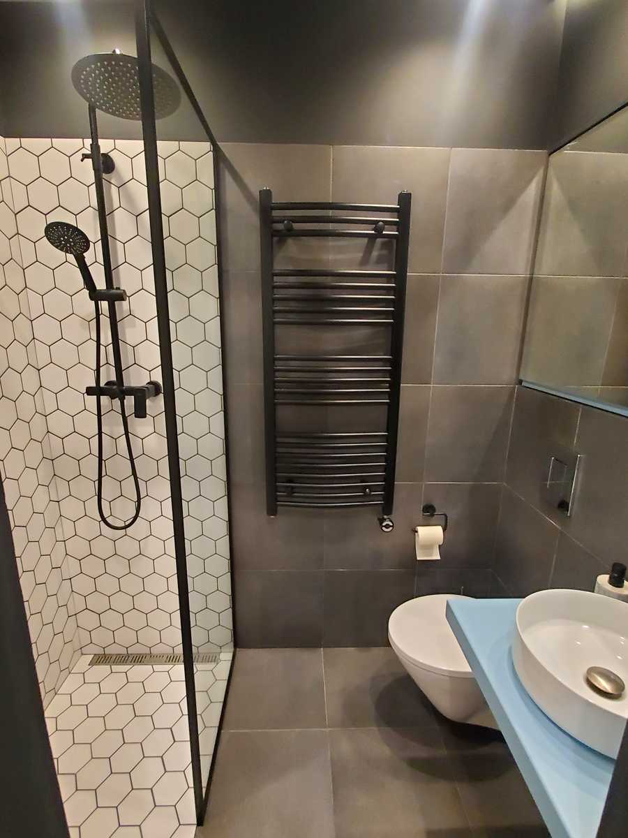 1874257622413389