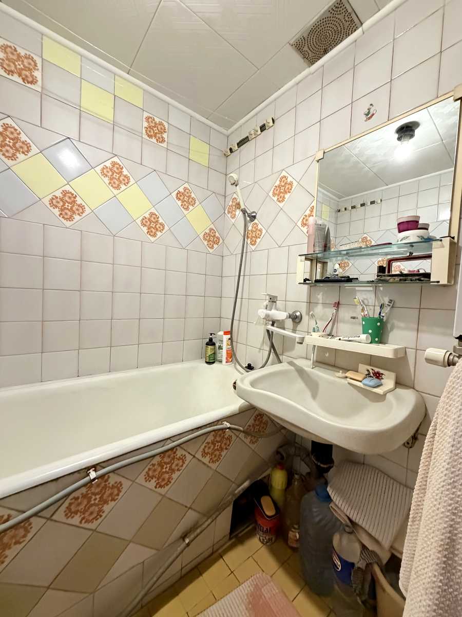 1874290895851972