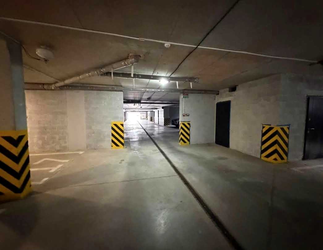 1874293598368624