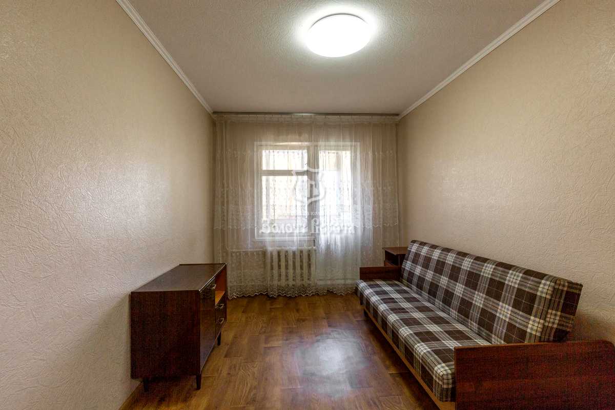 1874296882466081