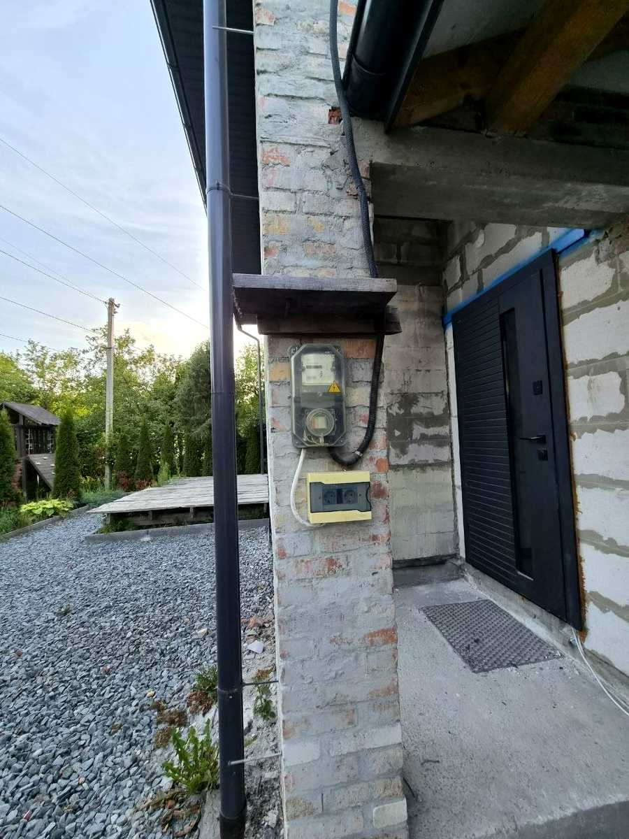 1874297376643372