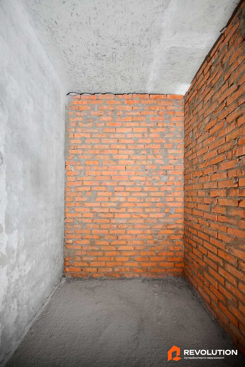 1874301313952343