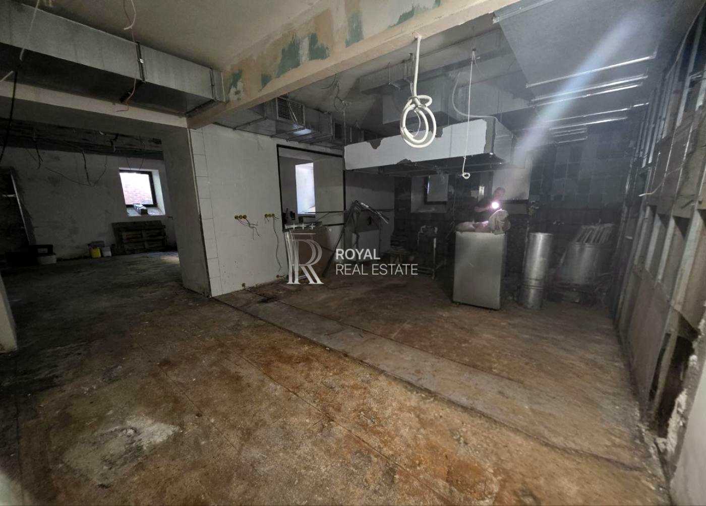 1874306462608138