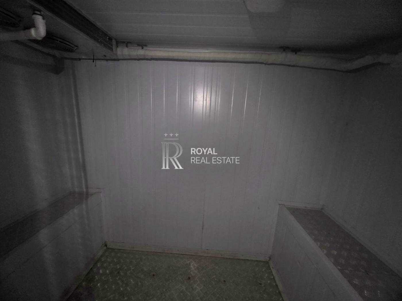 1874306462646674