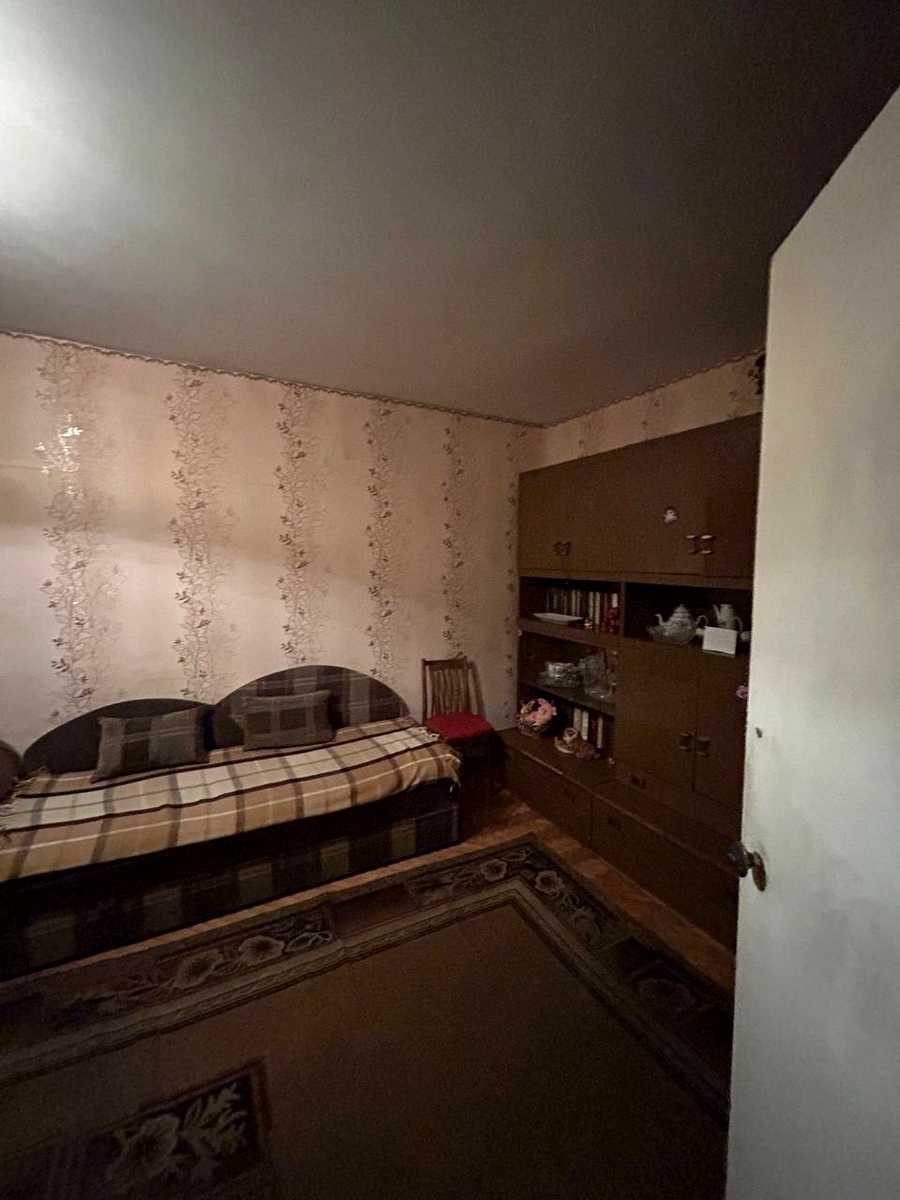 1874312052940646