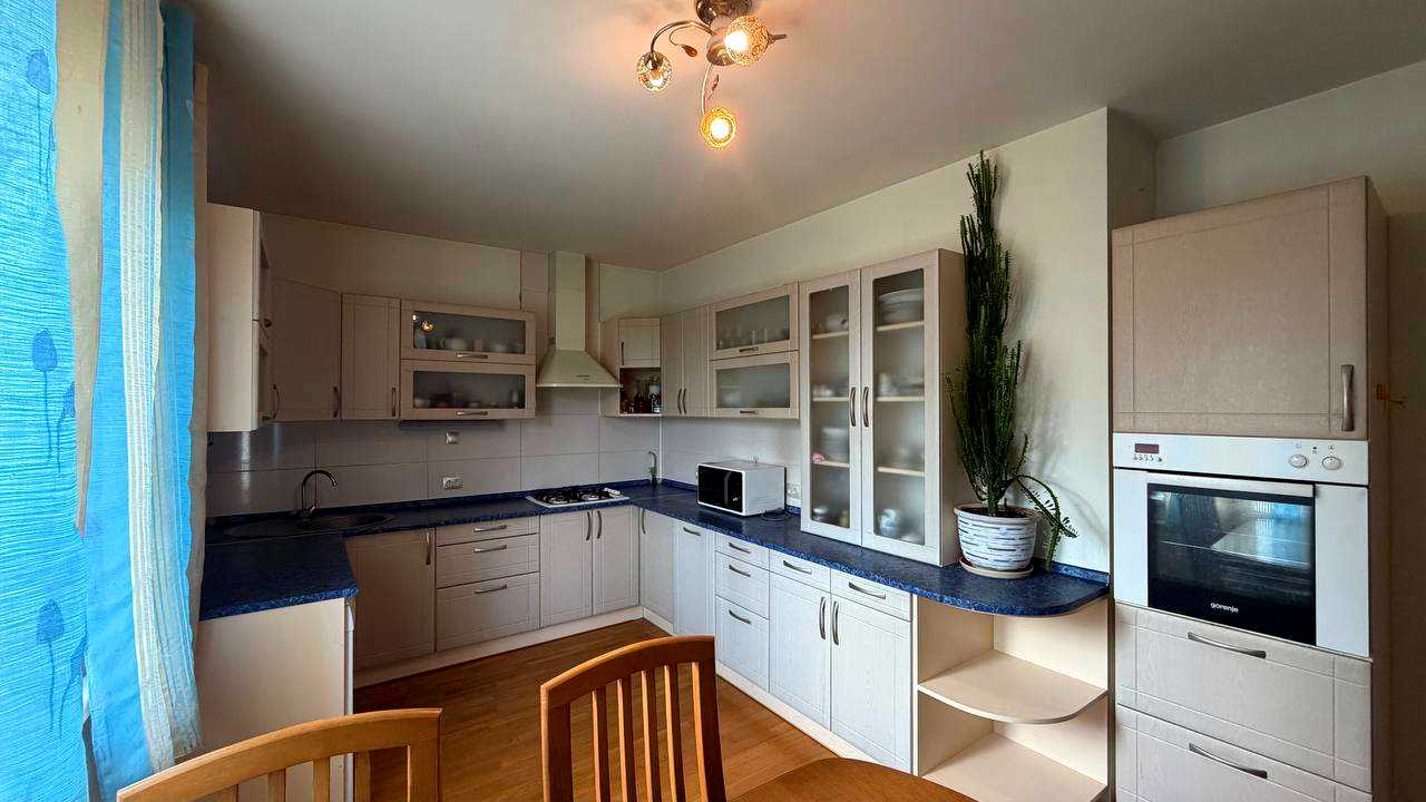 1874312324231341