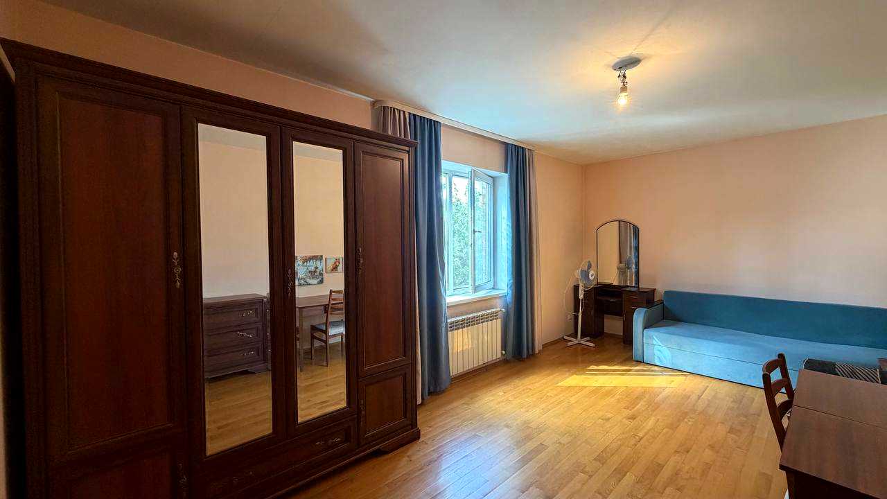 1874312325005171