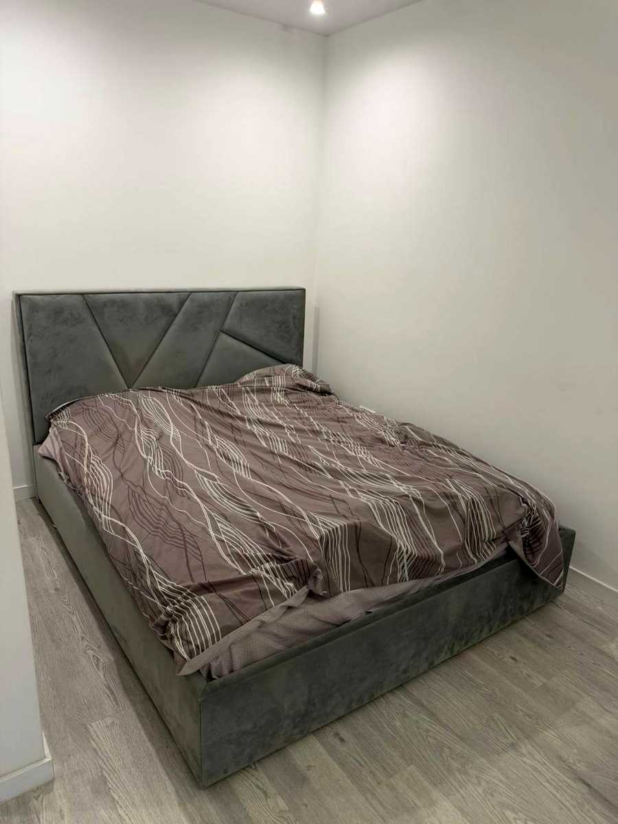 1874334656598056