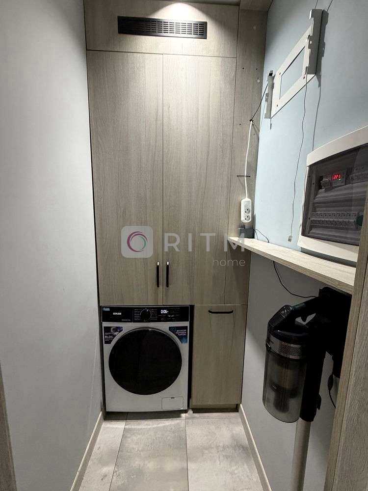 1874339927172702