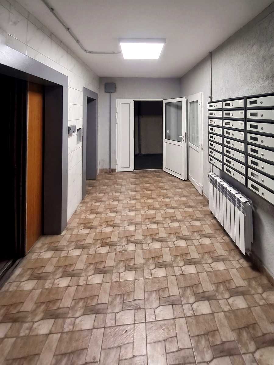 1874385446000964