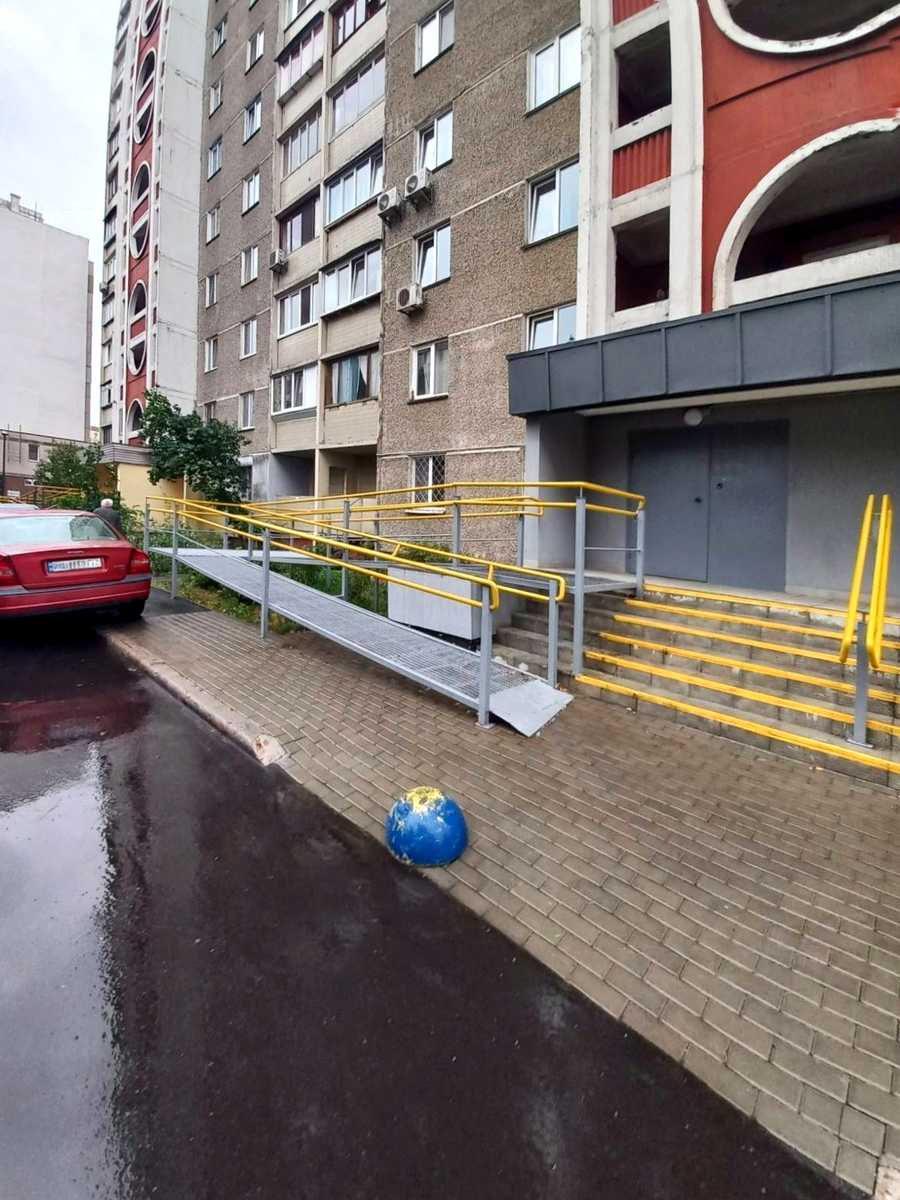 1874385446052728