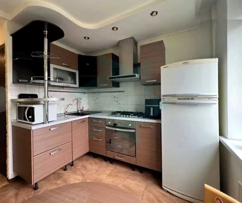 1874387523270658