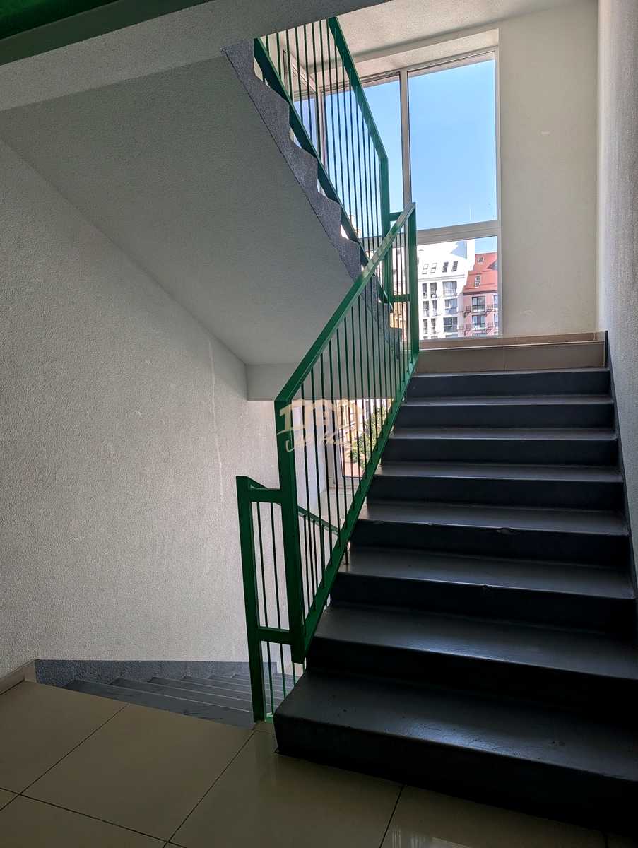 1874392210741551