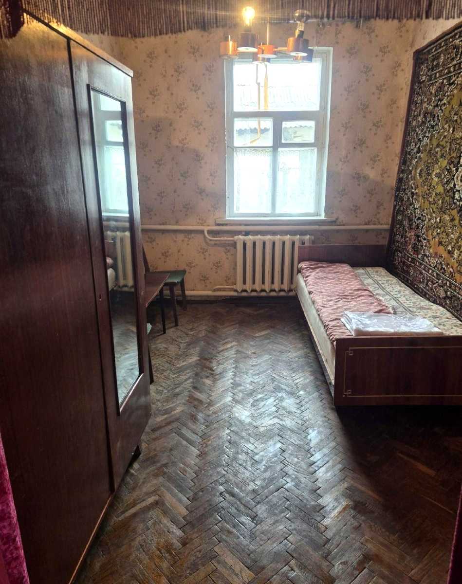 1874392413129668