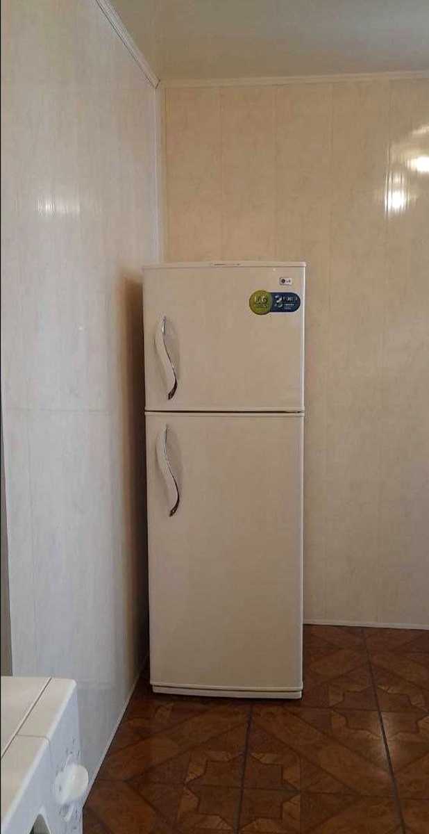 1874393069617217